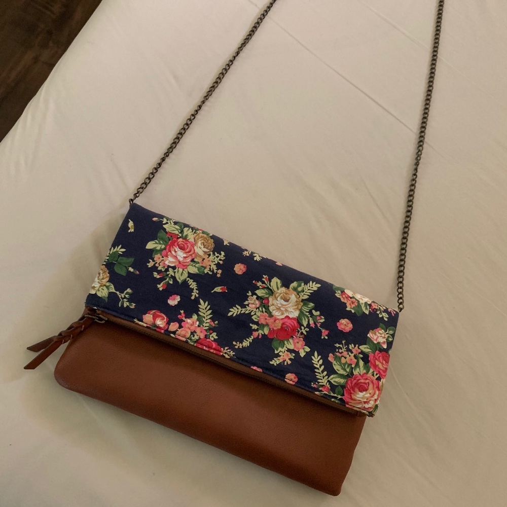 Crossbody floral purse